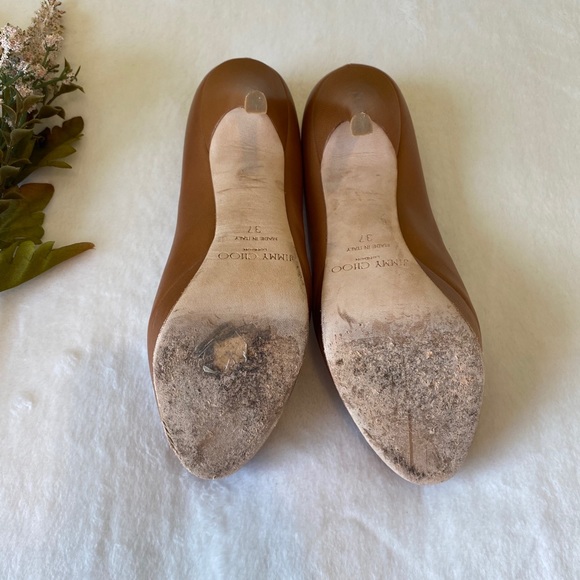 Jimmy Choo brown/camel pumps - Picture 8 of 10